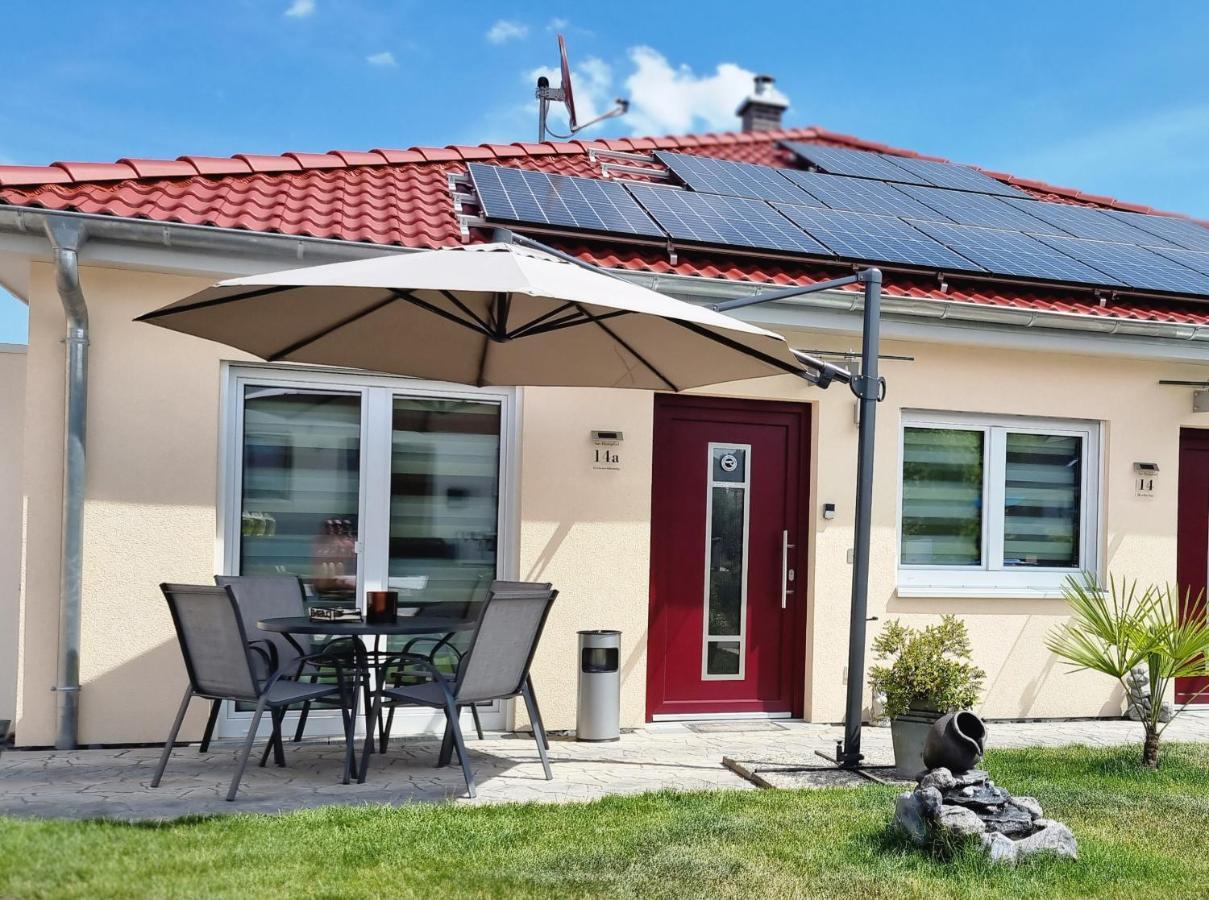Gemuetliche Ferienwohnung Reinsfeld エクステリア 写真